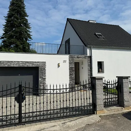 House Near Messe Villa